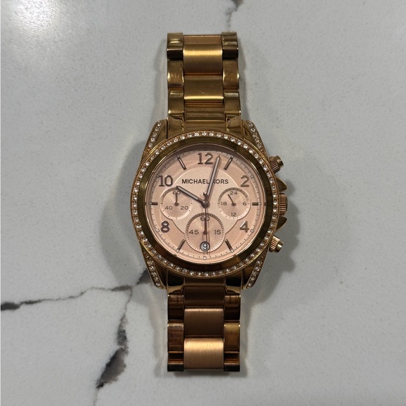 Michael Kors Rose Gold Watch - Picture 1 of 1